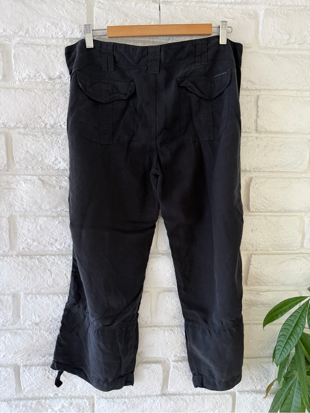 Sanctuary 100% Tencel Cargo Pants T-1 - Picture 4 of 7